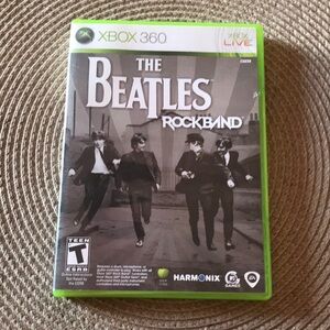 XBOX 360 THE BEATLES ROCKBAND GAME